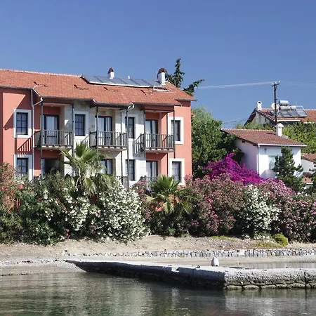 美尔酒店 * 费特希耶